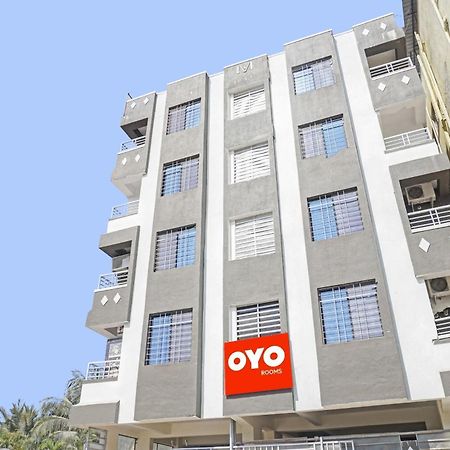 OYO 88249 R K Exclusive Hotel Hinjawadi Exterior foto
