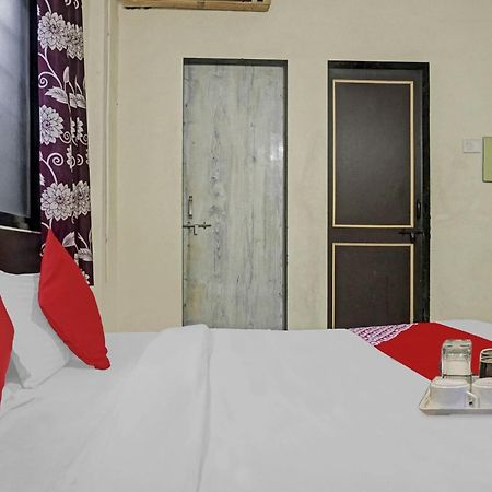 OYO 88249 R K Exclusive Hotel Hinjawadi Exterior foto