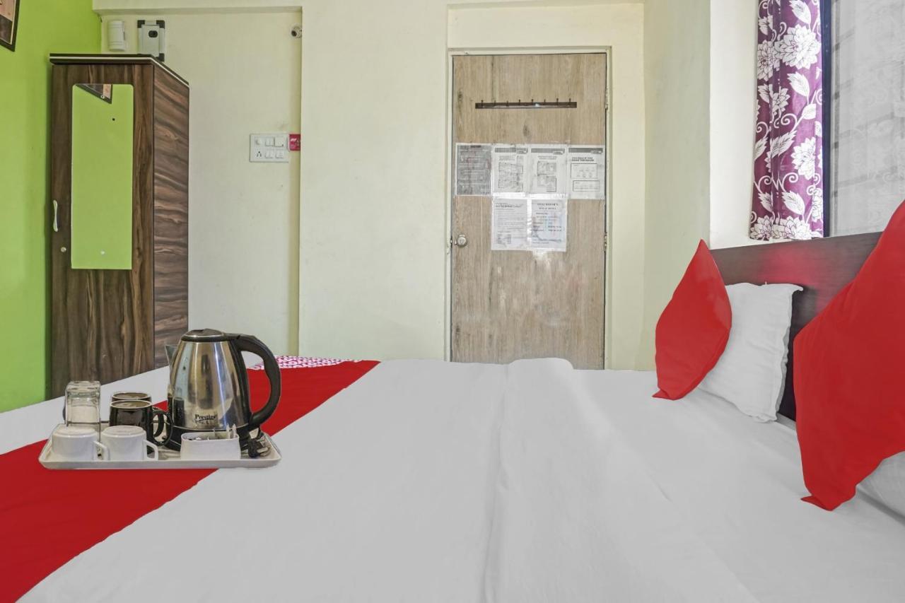 OYO 88249 R K Exclusive Hotel Hinjawadi Exterior foto