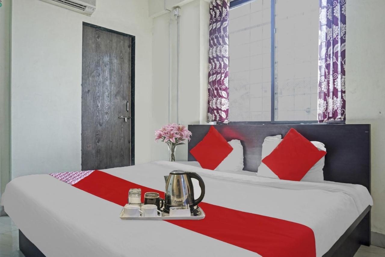 OYO 88249 R K Exclusive Hotel Hinjawadi Exterior foto