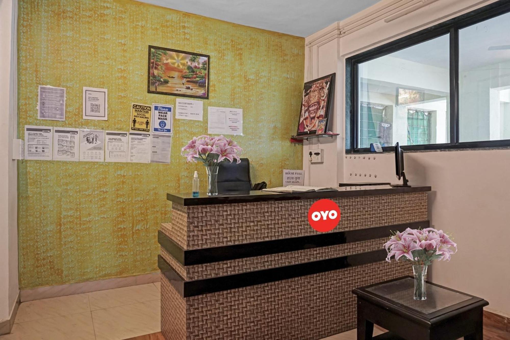 OYO 88249 R K Exclusive Hotel Hinjawadi Exterior foto